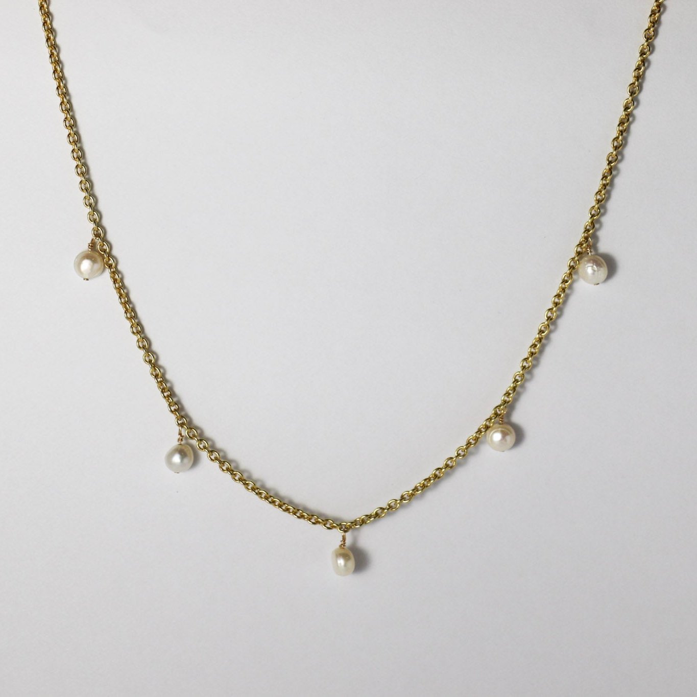 Daisy necklace